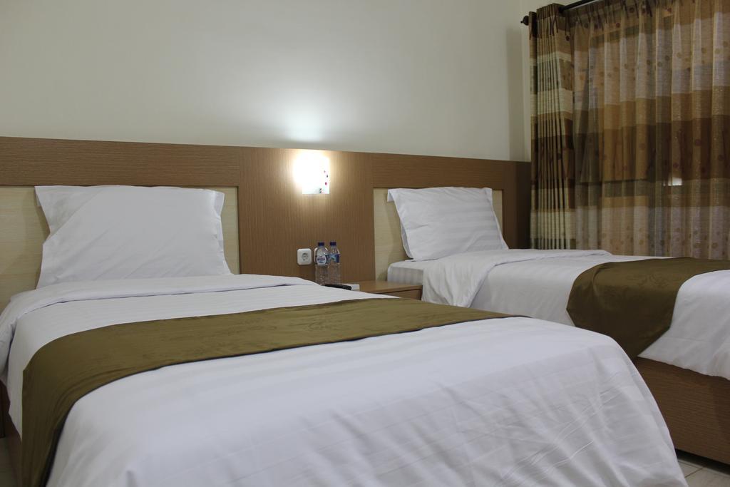 Morse Guest House Malang Exterior foto