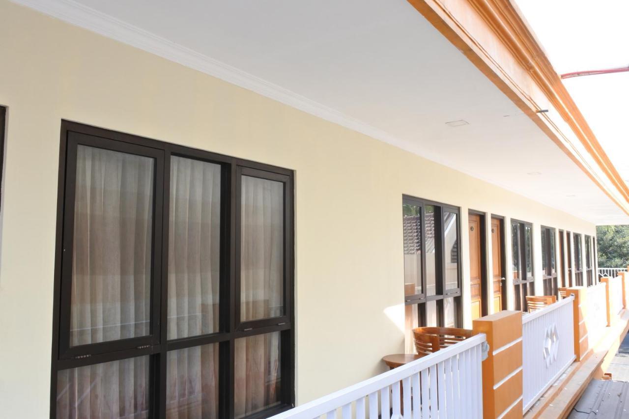 Morse Guest House Malang Exterior foto